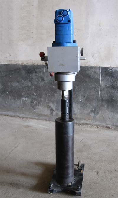 液壓工程鉆機(600型) 液壓工程鉆機(600型)